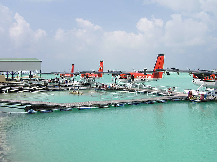Seaplanes at the Maldivian Air Taxi terminal.  (56k)