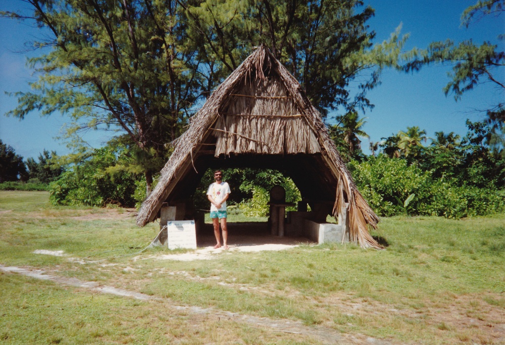 The Arrivals hall at Bird Island airstrip. Note the small table on the right inside.