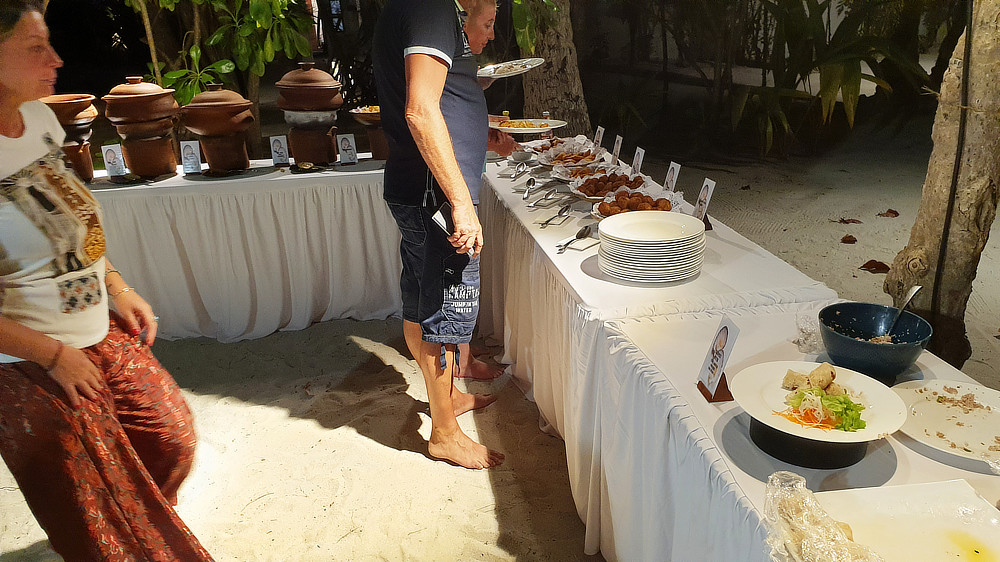 And the food (Maldivian dishes) is served buffet-style.